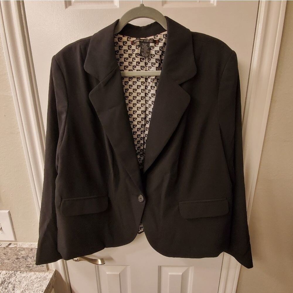 PIERRE CARDIN black blazer jacket plus size 22